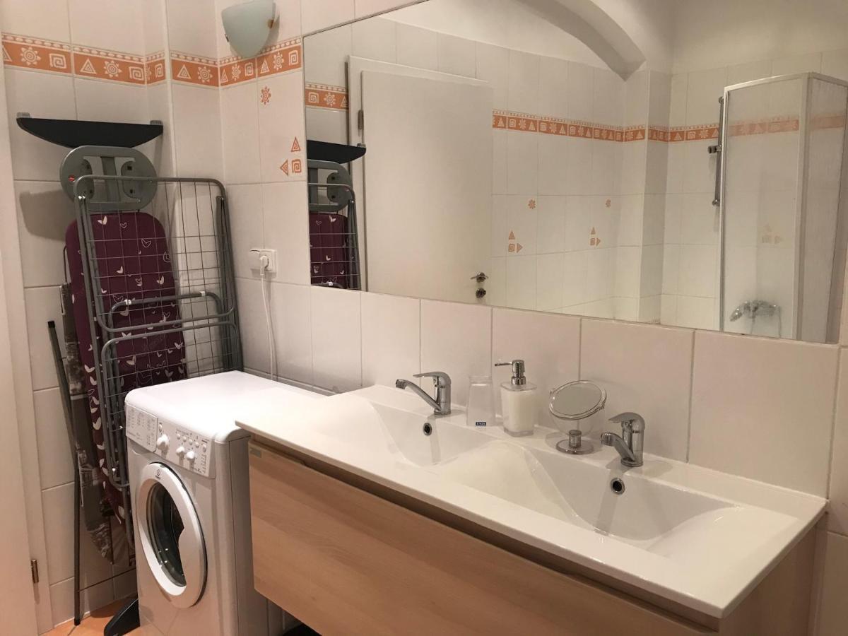 Apartman U Kolonady Karlovy Vary Ngoại thất bức ảnh